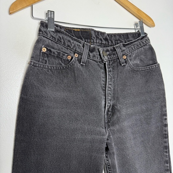 Levi’s Black 512 Slim Fit Taper Leg Vintage Jeans 1990’s Size 9
Junior - Picture 6 of 10